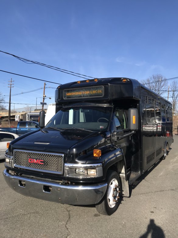 2006 GMC C5500 Shuttle Bus for Sale in Hillside, NJ - Photo 3