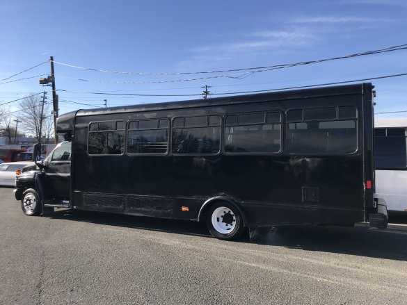 2006 GMC C5500 Shuttle Bus for Sale in Hillside, NJ - Photo 2