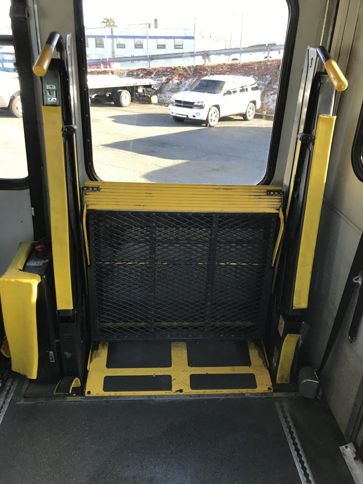Shuttle Bus for Sale in Hillside, NJ - Photo 21