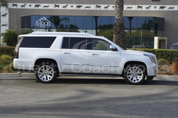 2018 Cadillac Escalade ESV SUV for Sale in Ontario, CA - Photo 2
