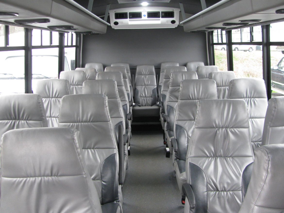 Shuttle Bus for Sale in Nashville, TN - Photo 10