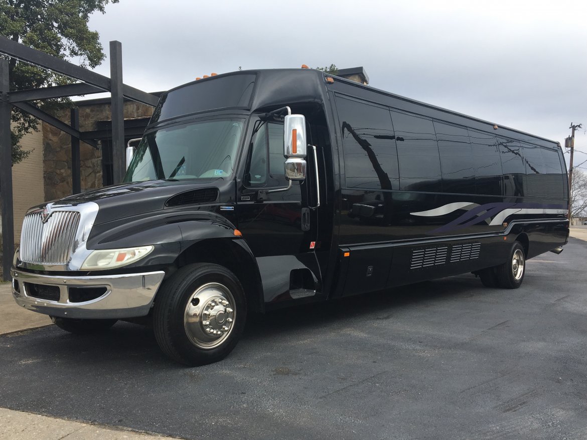Limo Bus for sale: 2008 International 3200 38&quot; by Krystal Koach