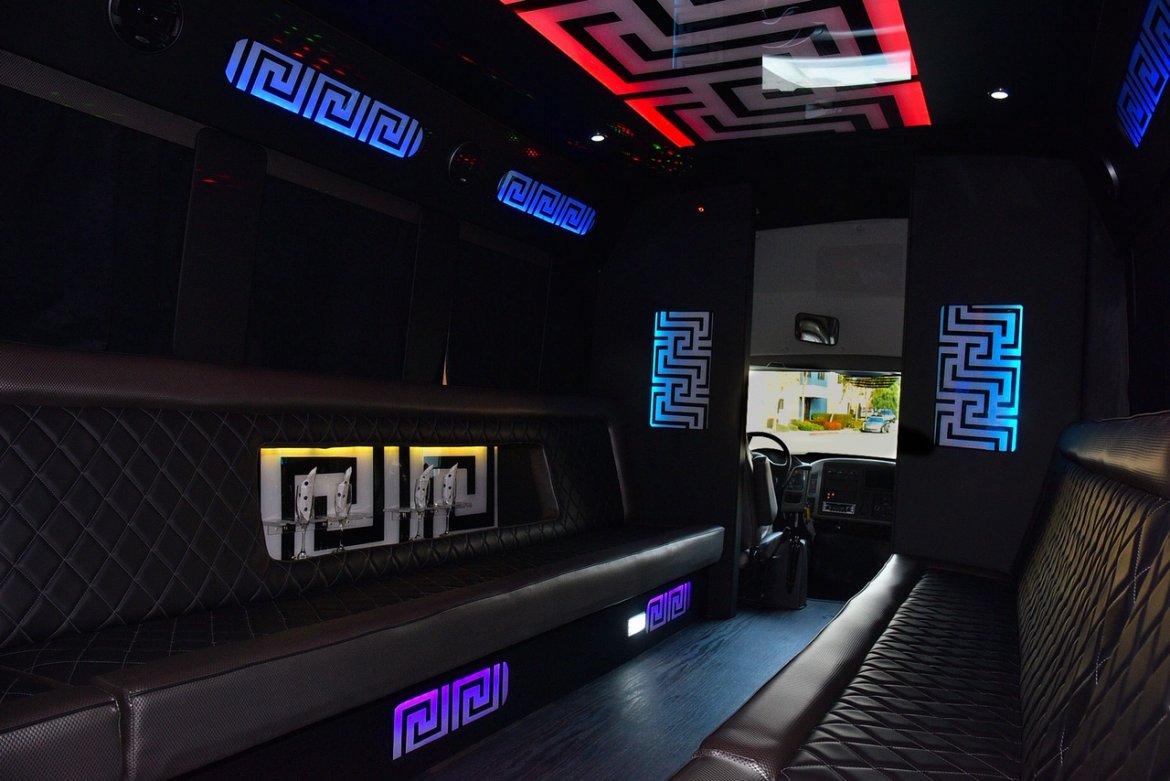Limo Bus for Sale in Fontana, CA - Photo 12