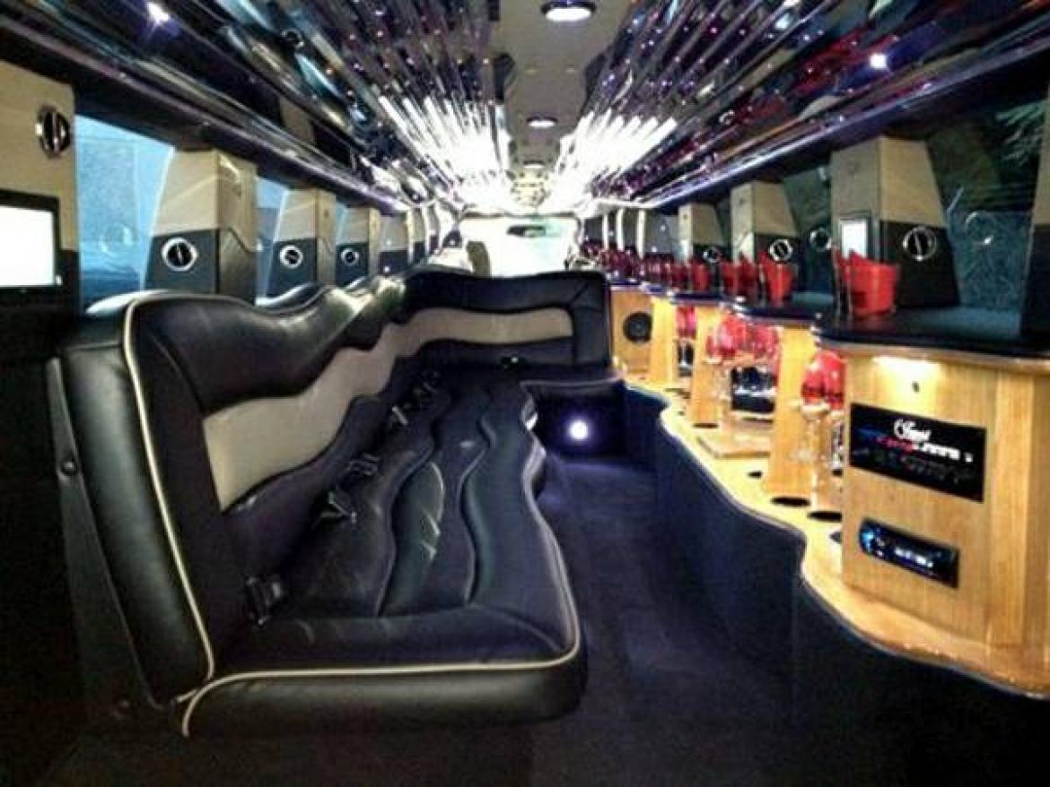 Photo of SUV Stretch for sale: 2008 Hummer H3 Alpha 140" by Springfield