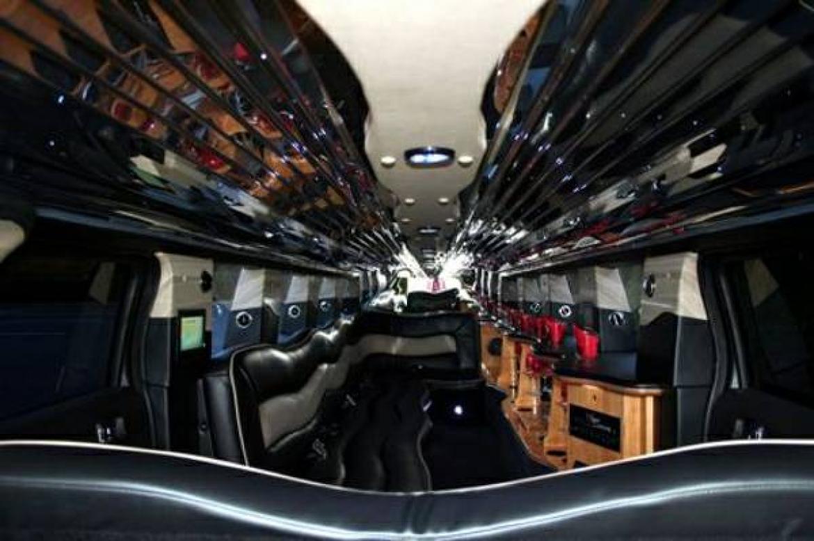 Photo of SUV Stretch for sale: 2008 Hummer H3 Alpha 140" by Springfield