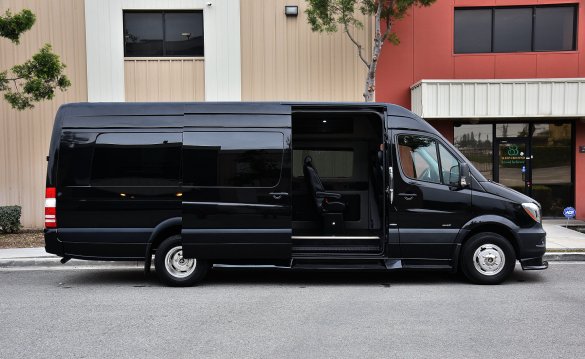 2014 Mercedes-Benz Sprinter 3500 Sprinter for Sale in Fontana, CA - Photo 3