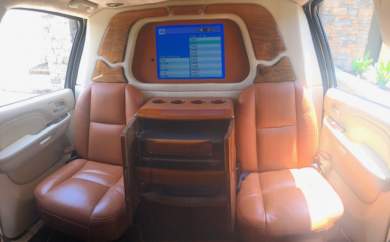 2009 Cadillac Escalade ESV CEO SUV Mobile Office for Sale in San Diego, CA - Photo 2