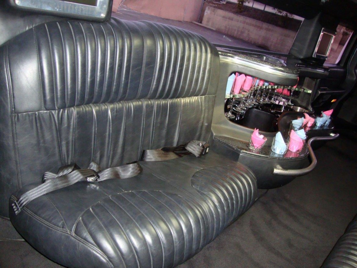 SUV Stretch for Sale in Carson, CA - Photo 15