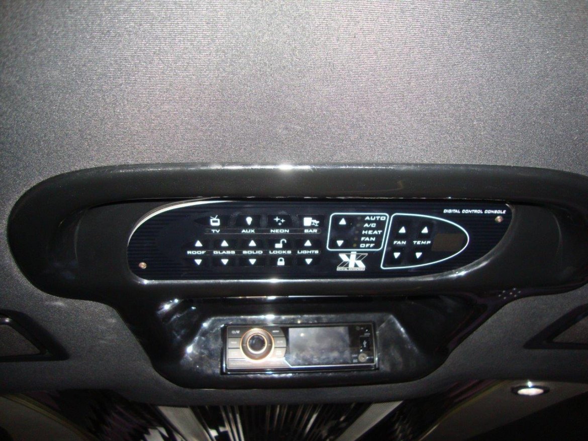 SUV Stretch for Sale in Carson, CA - Photo 21