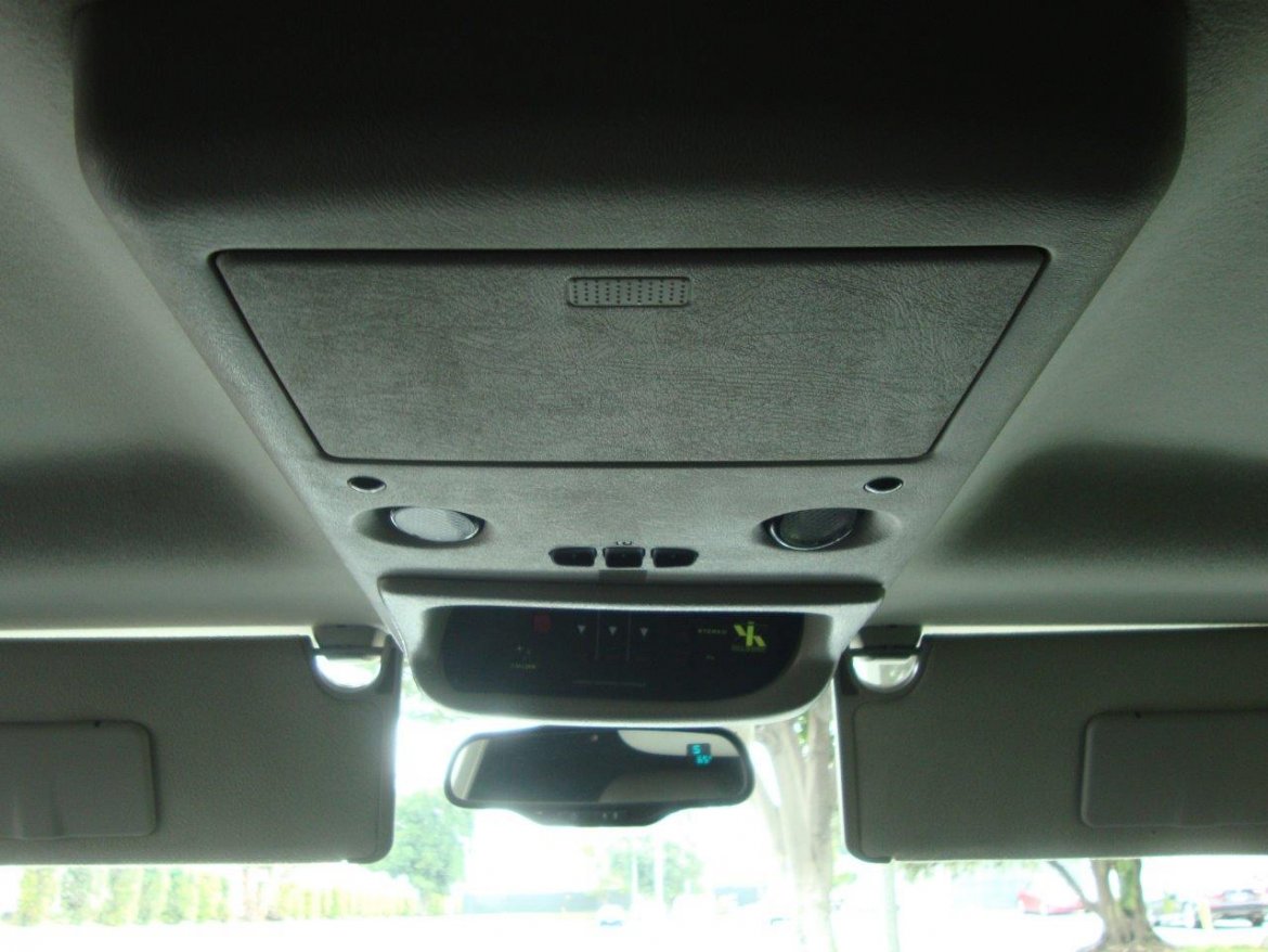 SUV Stretch for Sale in Carson, CA - Photo 27