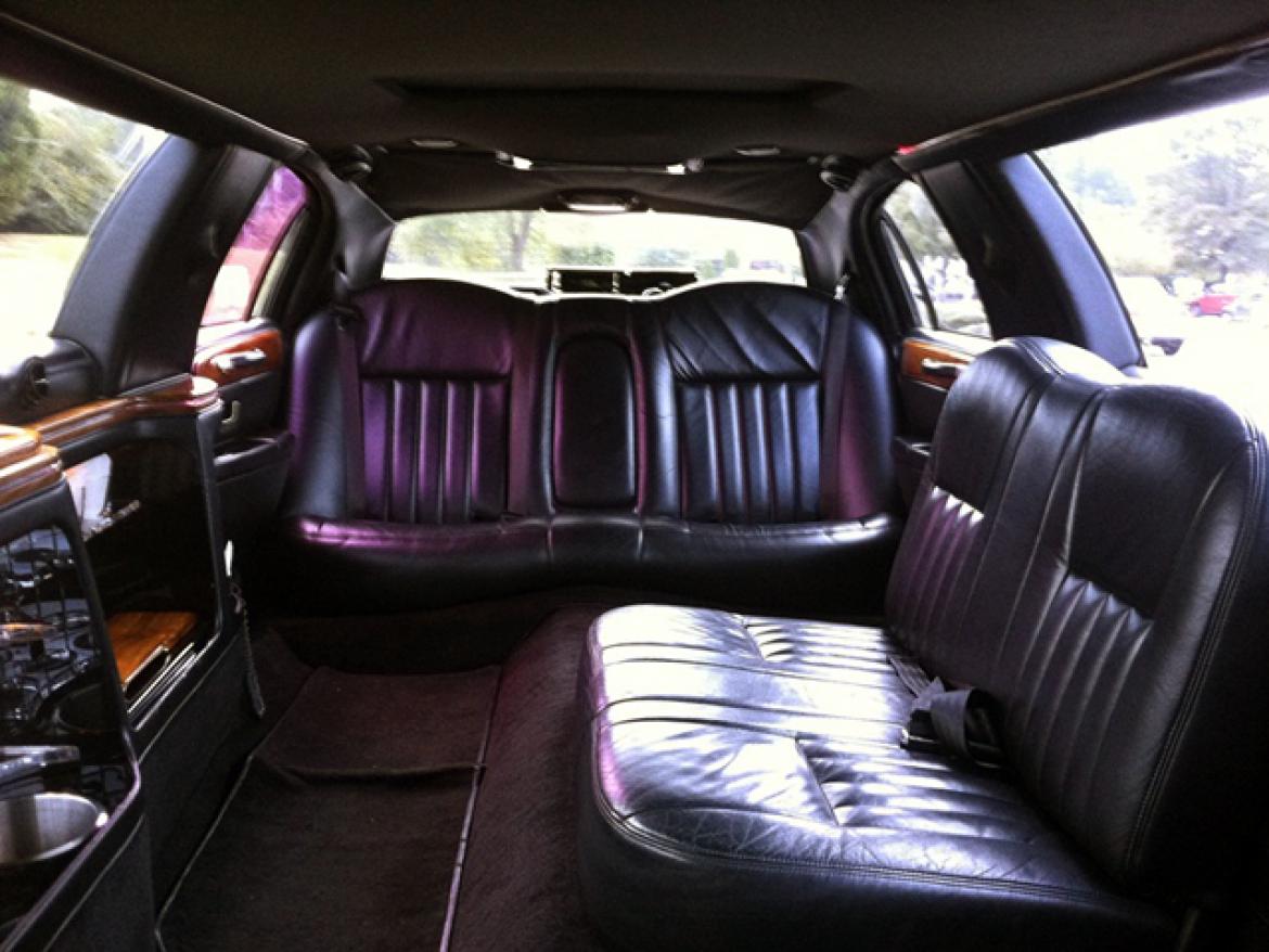 Photo of Limousine for sale: 2004 Lincoln Lincoln 100&quot; by Krystal