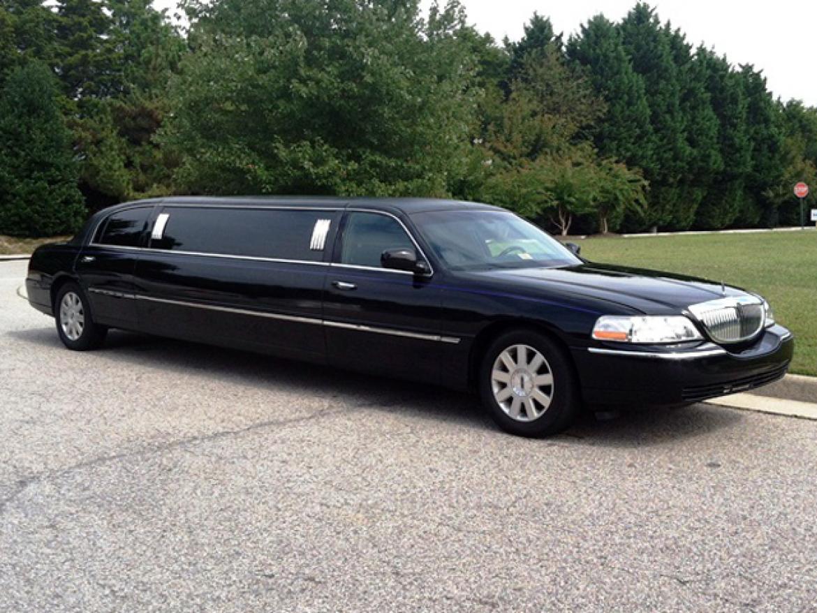 Photo of Limousine for sale: 2004 Lincoln Lincoln 100&quot; by Krystal