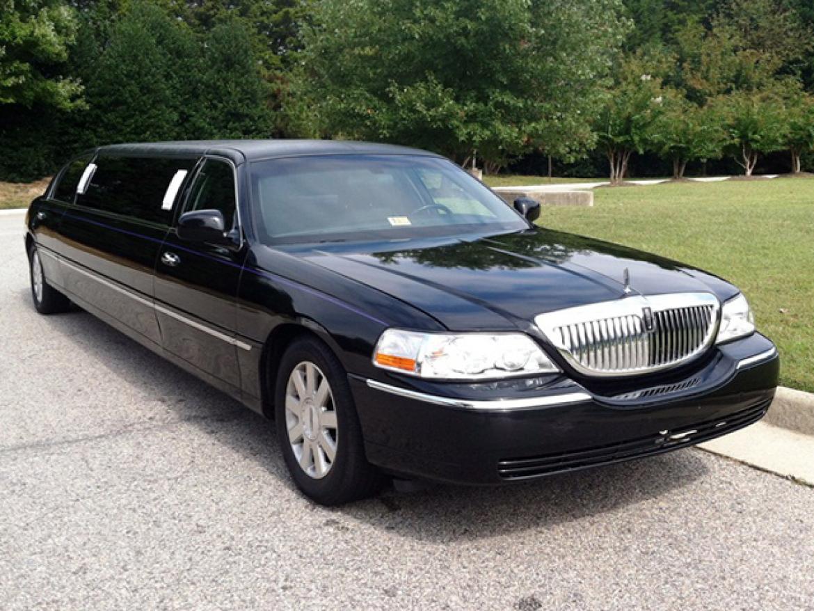 Photo of Limousine for sale: 2004 Lincoln Lincoln 100&quot; by Krystal