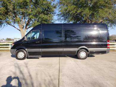 2013 Freightliner Sprinter Sprinter for Sale in Houston, Texas, US - Photo 4