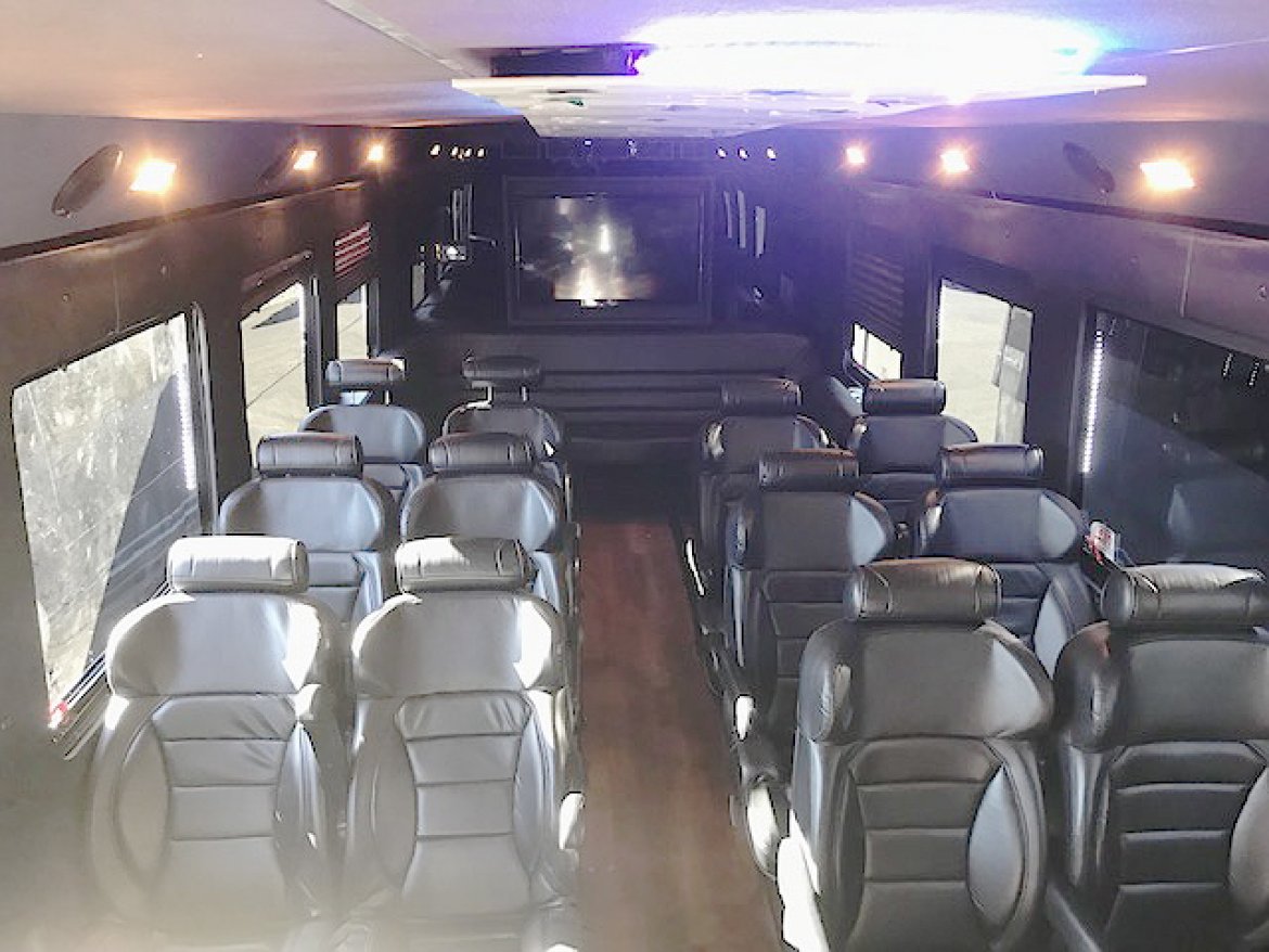 Shuttle Bus for Sale in Oaklyn, NJ - Photo 7
