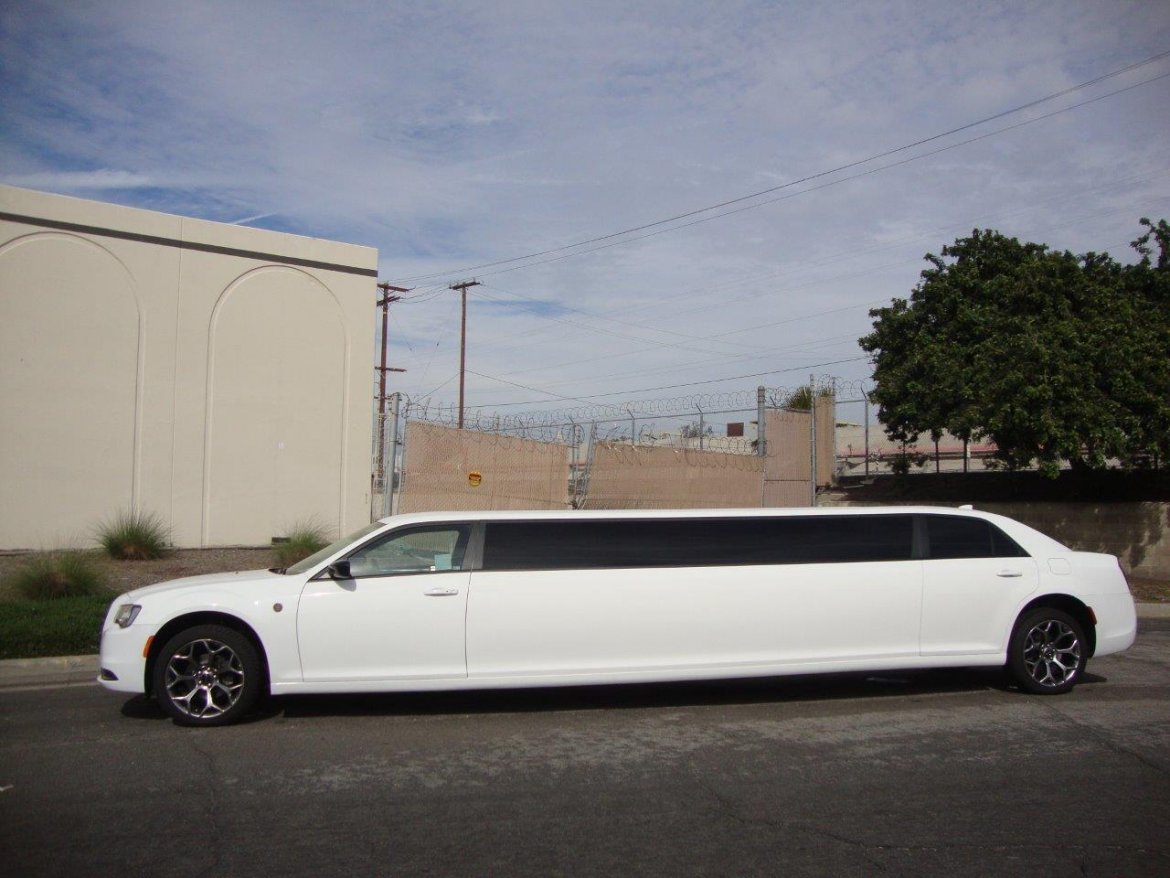 Limousine for Sale in carson, CA - Photo 4
