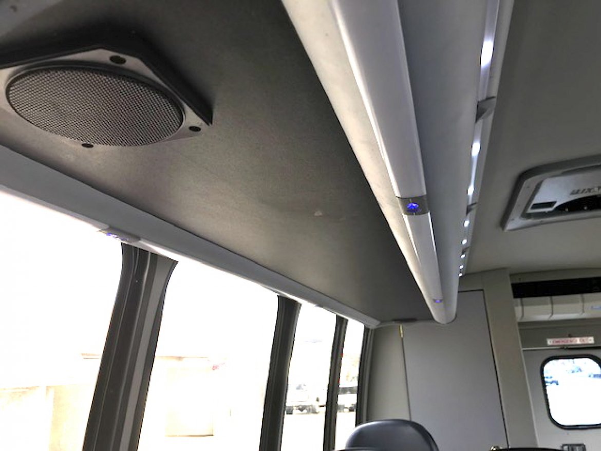 Shuttle Bus for Sale in Oaklyn, NJ - Photo 14