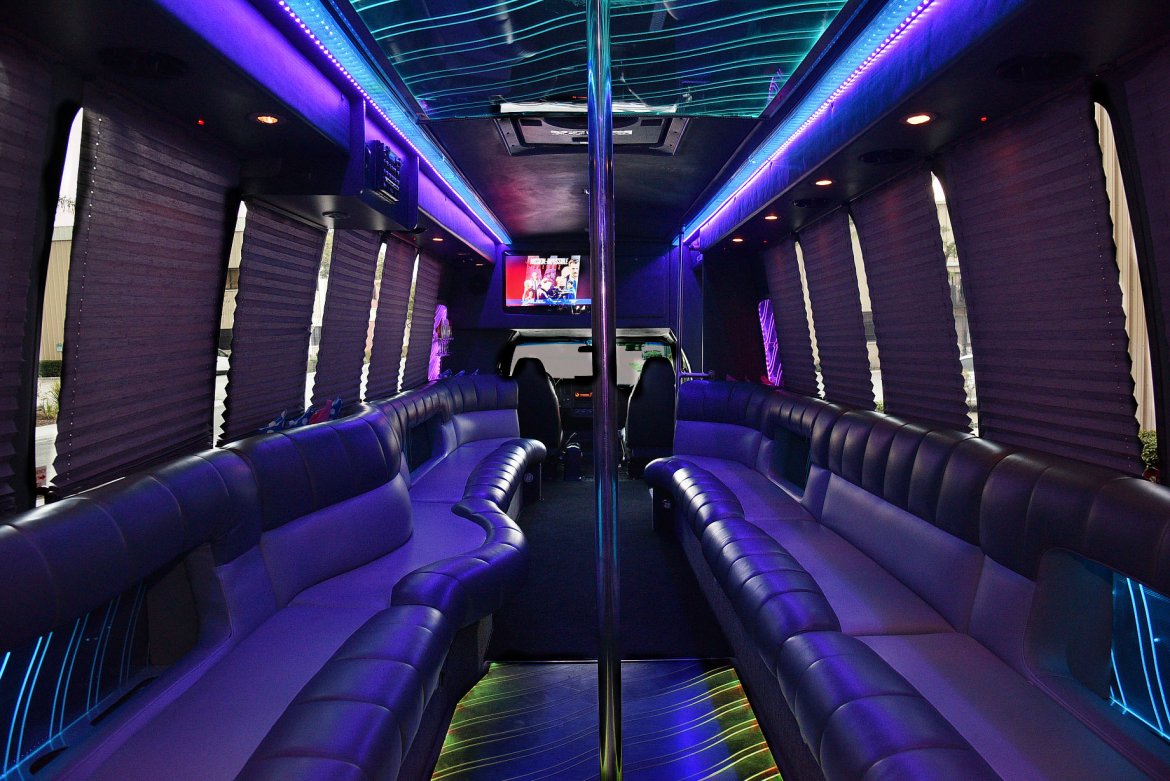 Limo Bus for Sale in Fontana, CA - Photo 12