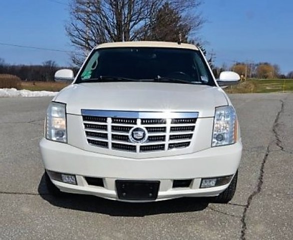 2007 Cadillac Escalade Limousine for Sale in North East, PA - Photo 2