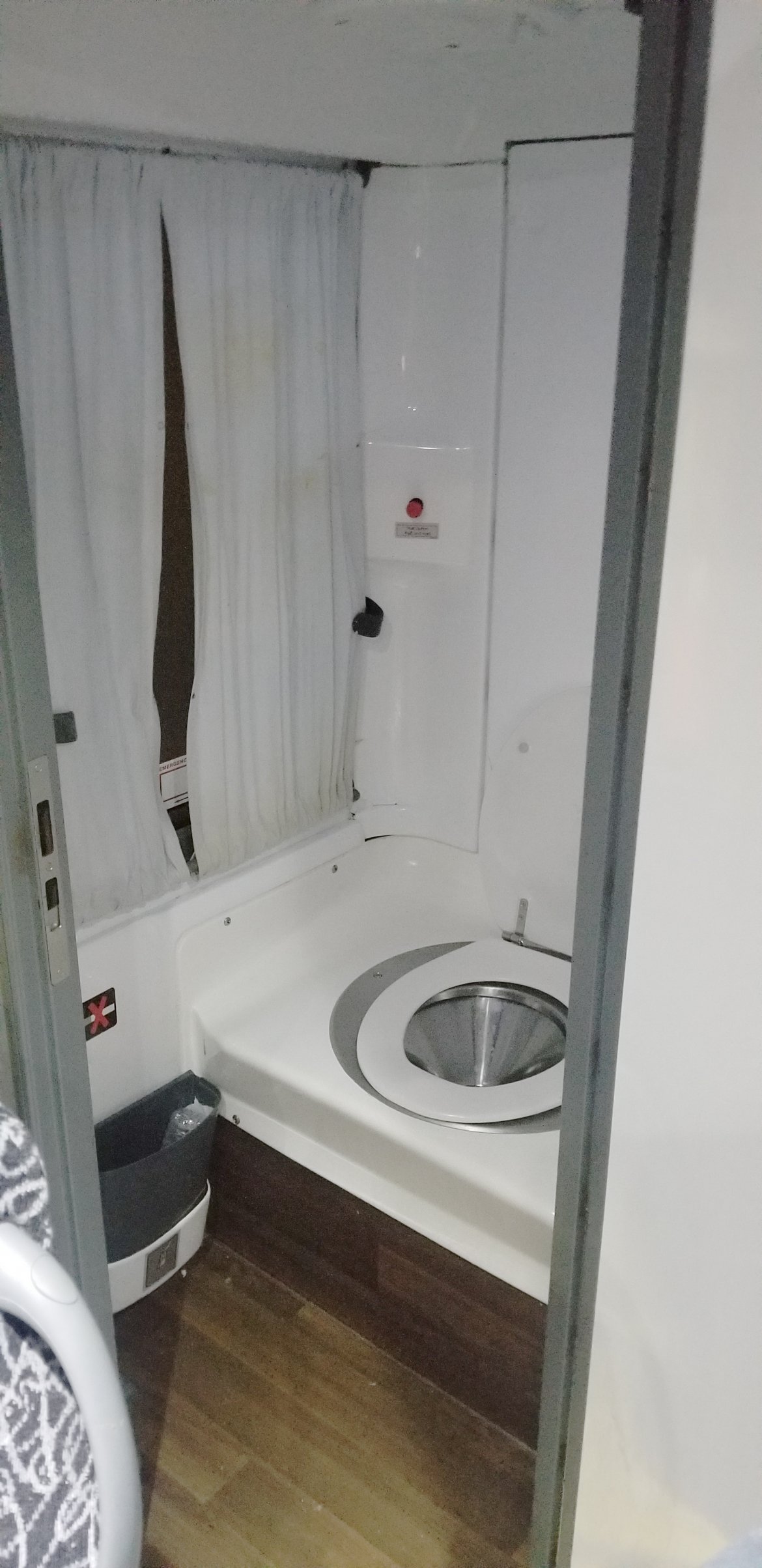 Motorcoach for Sale in Oaklyn, NJ - Photo 10