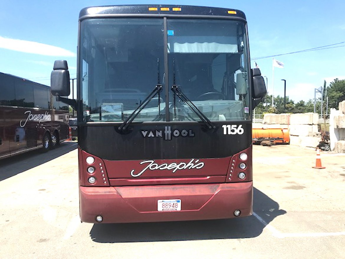 Motorcoach for Sale in Oaklyn, NJ - Photo 5