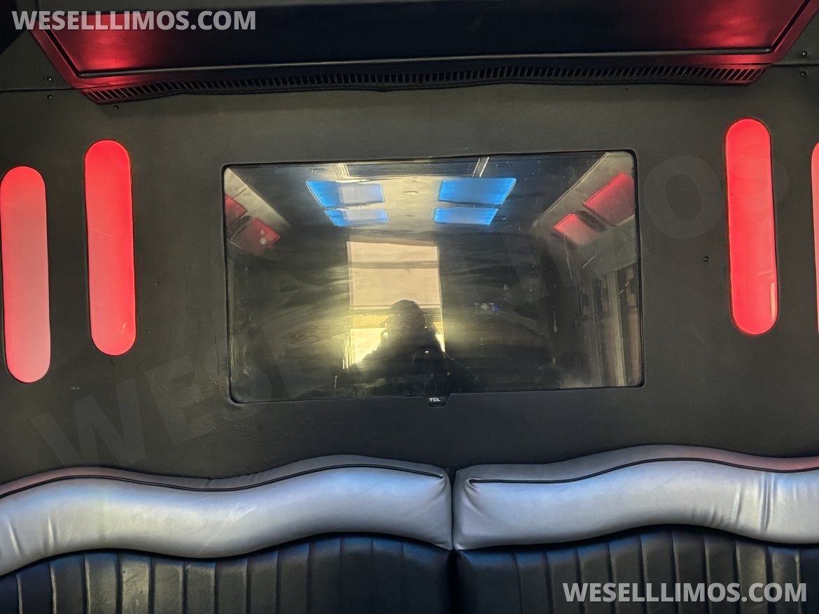Limo Bus for Sale in Kieler, WI - Photo 15