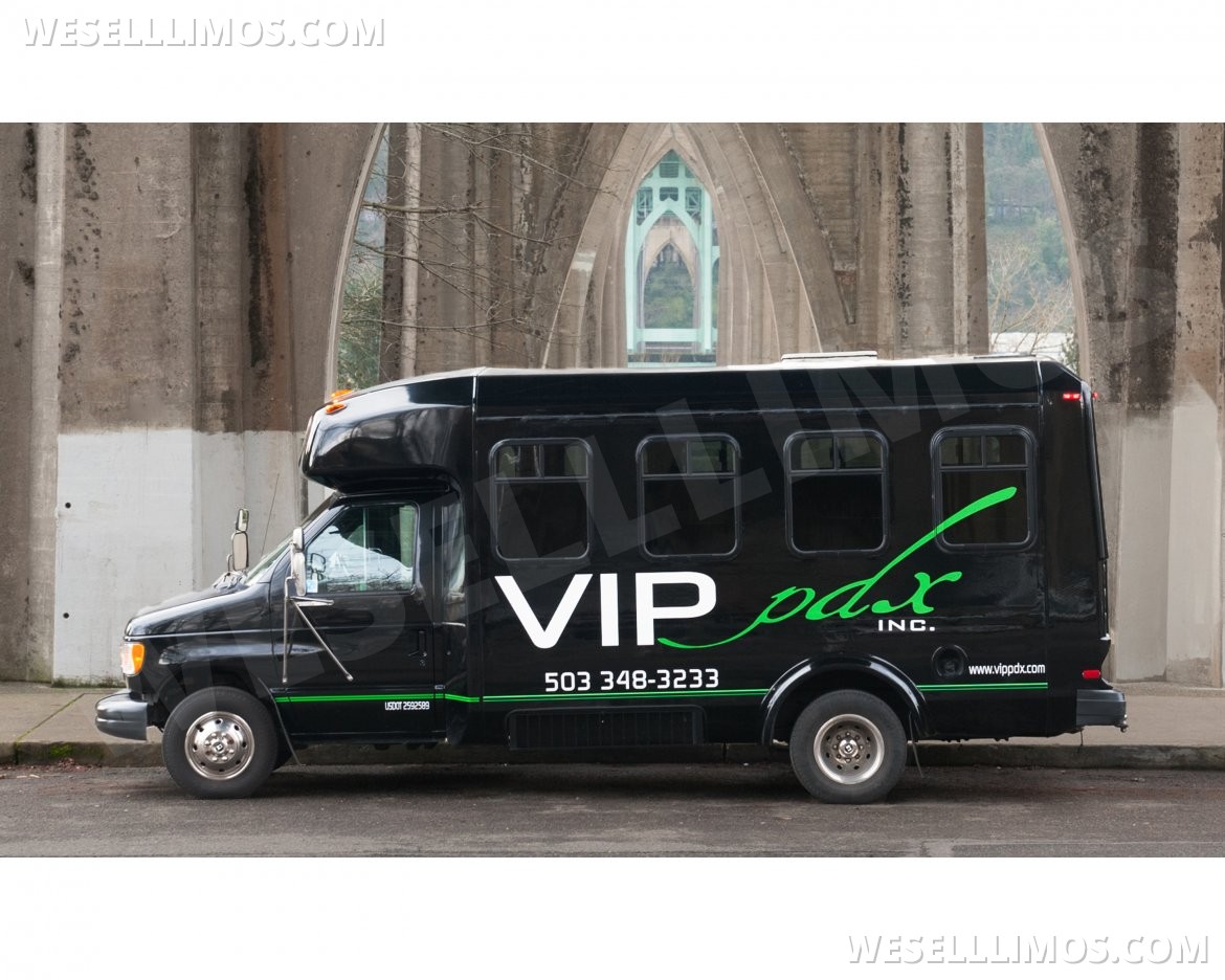 Limo Bus for sale: 1997 Ford E450