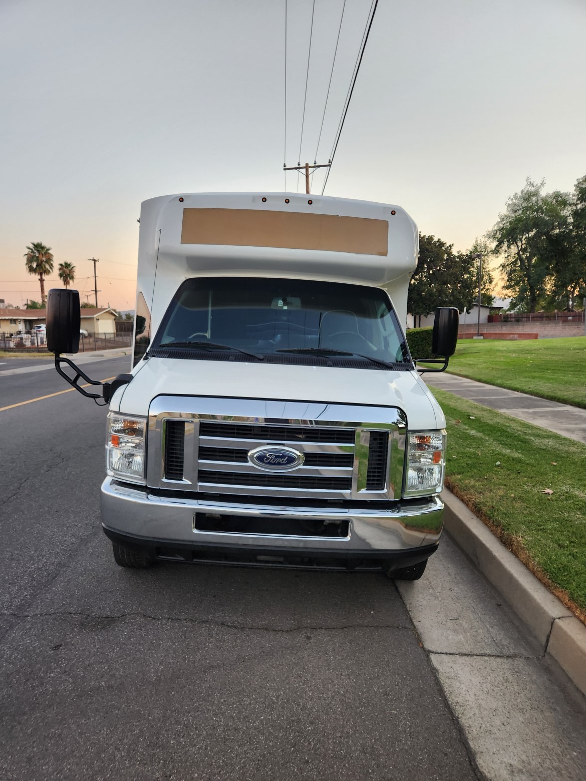 Limo Bus for Sale in Fontana, CA - Photo 8