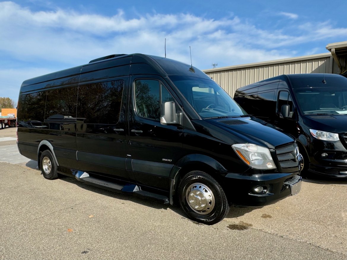 Sprinter for sale: 2014 Mercedes-Benz Sprinter Shuttle