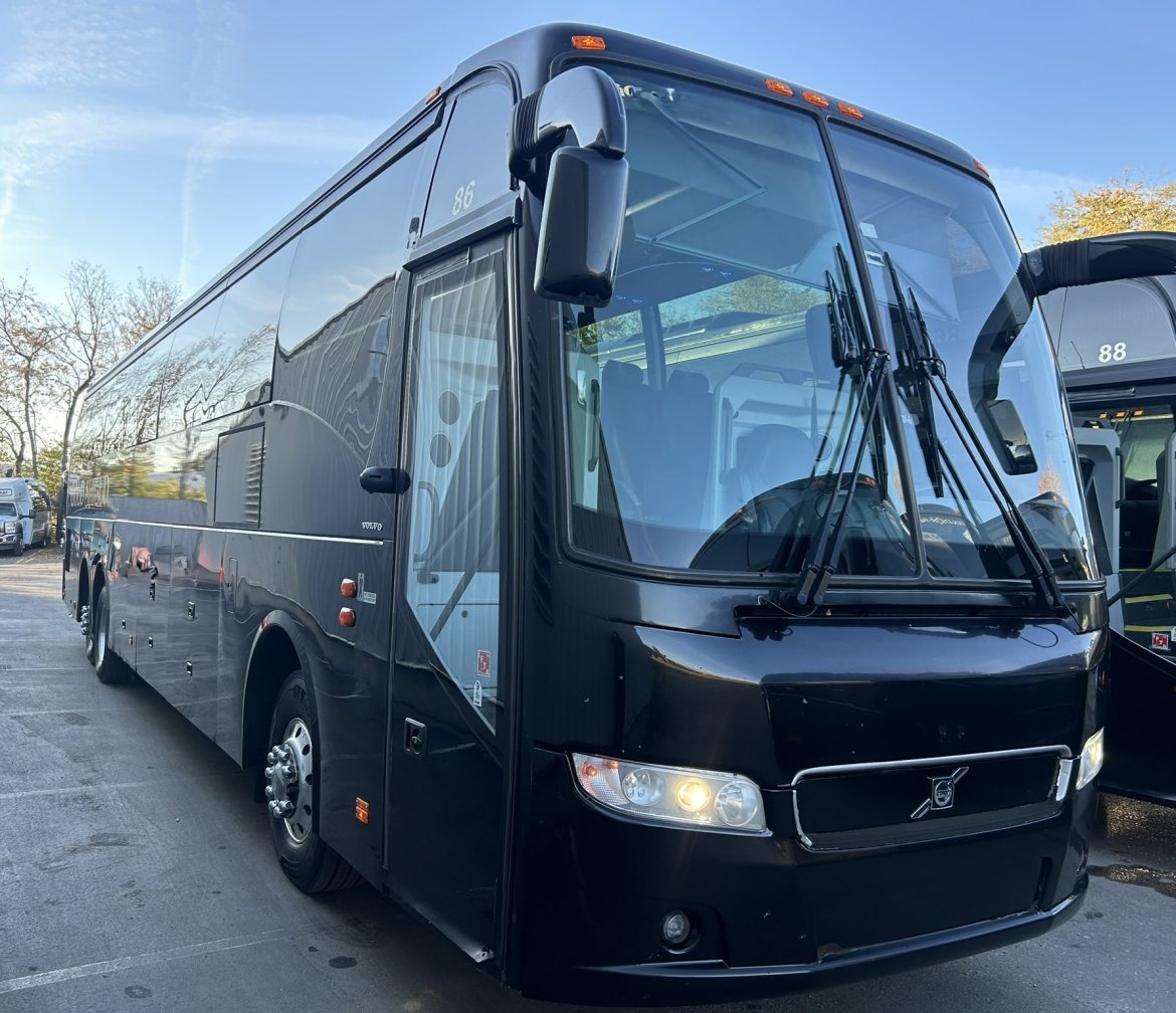 Motorcoach for sale: 2018 Volvo 9700 45&quot;