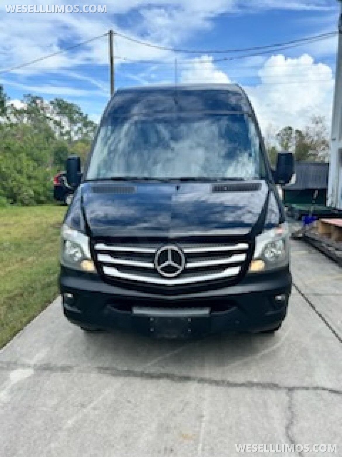 2017 Royale Coachworks Mercedes-Benz Sprinter 3500 series Sprinter - Photo 2