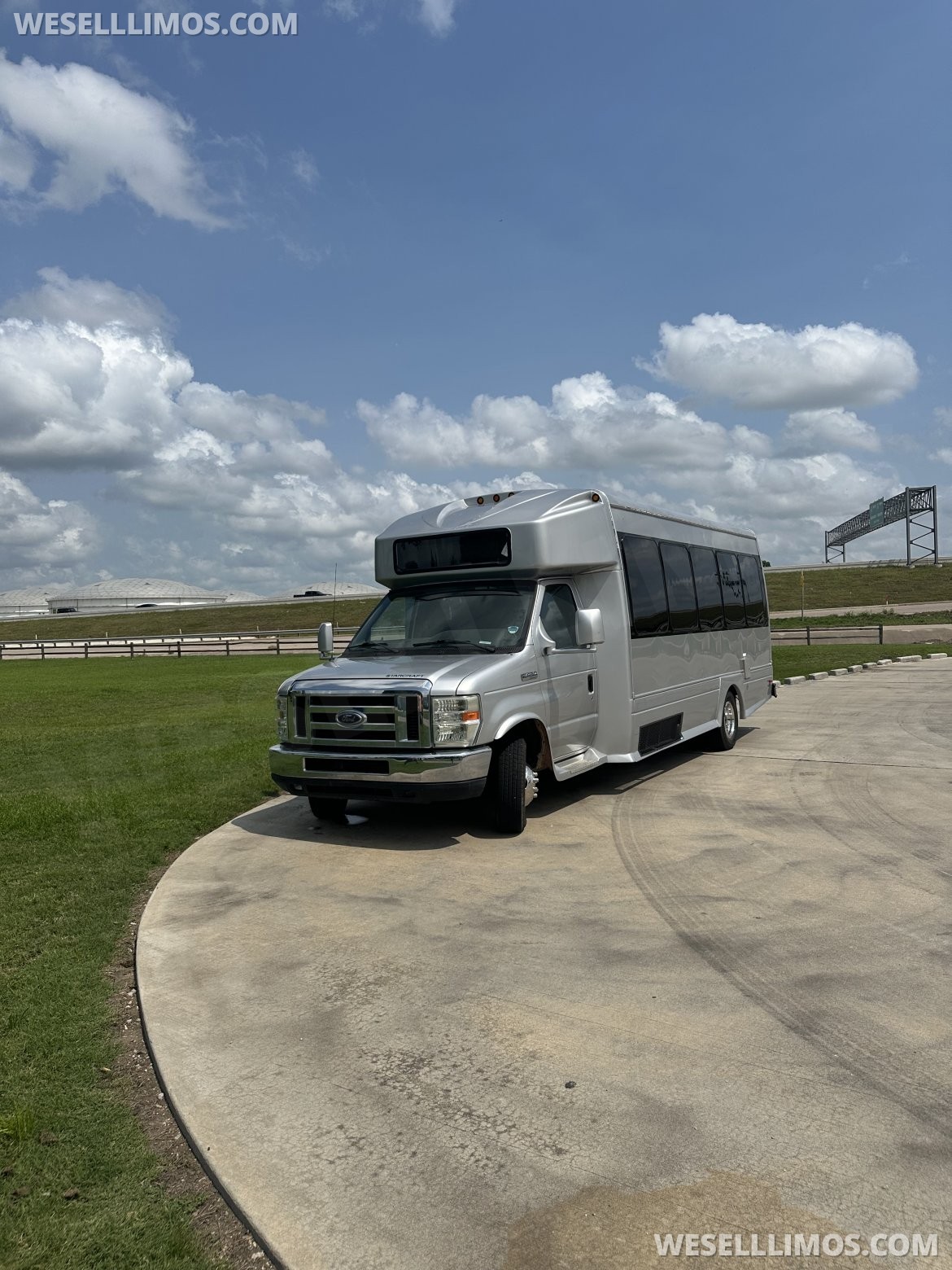 Limo Bus for Sale in houston, AL - Photo 3