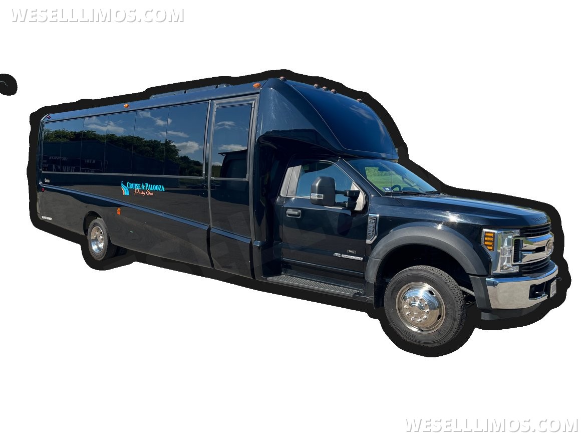 Photo of Limo Bus for sale: 2018 Ford F550 GM33 by Grech