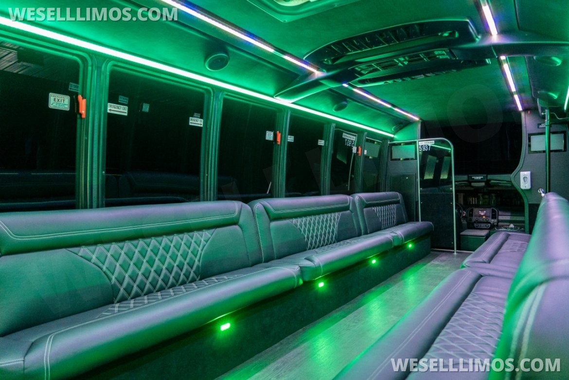 Photo of Limo Bus for sale: 2018 Ford F550 GM33 by Grech