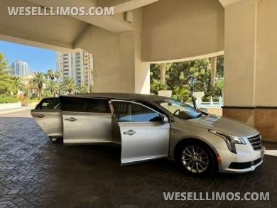 2018 Cadillac XTS Limousine for Sale in Las Vegas, Nevada, US - Photo 3