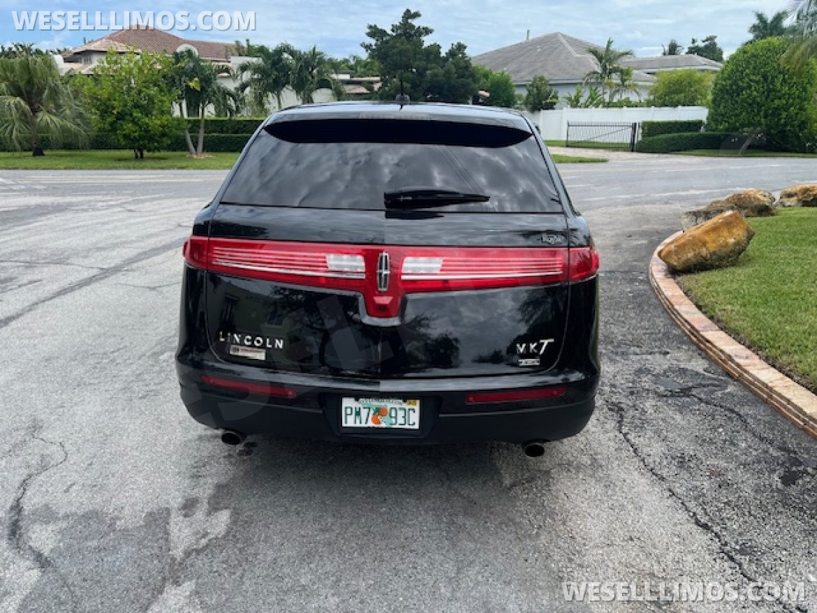 Photo of SUV Stretch for sale: 2015 Lincoln mkt 120" by executive coach builder