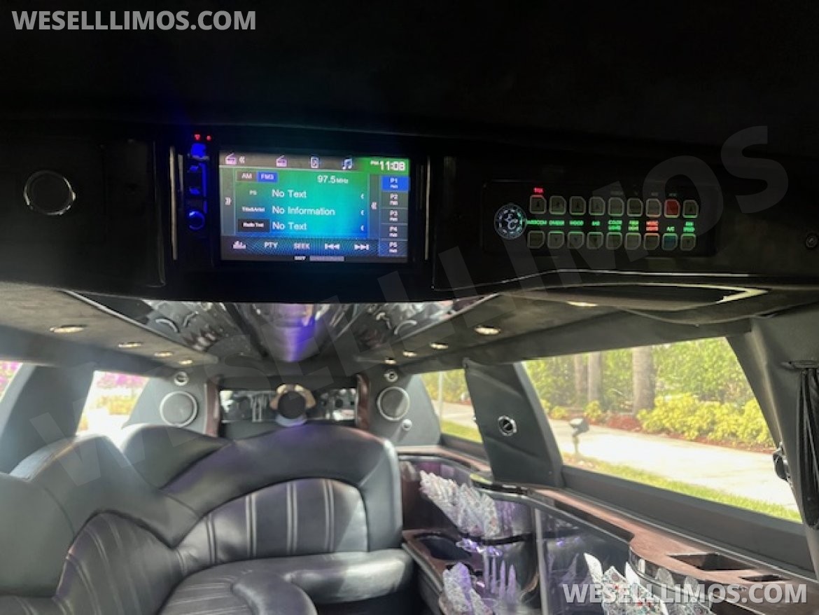 Photo of SUV Stretch for sale: 2015 Lincoln mkt 120" by executive coach builder