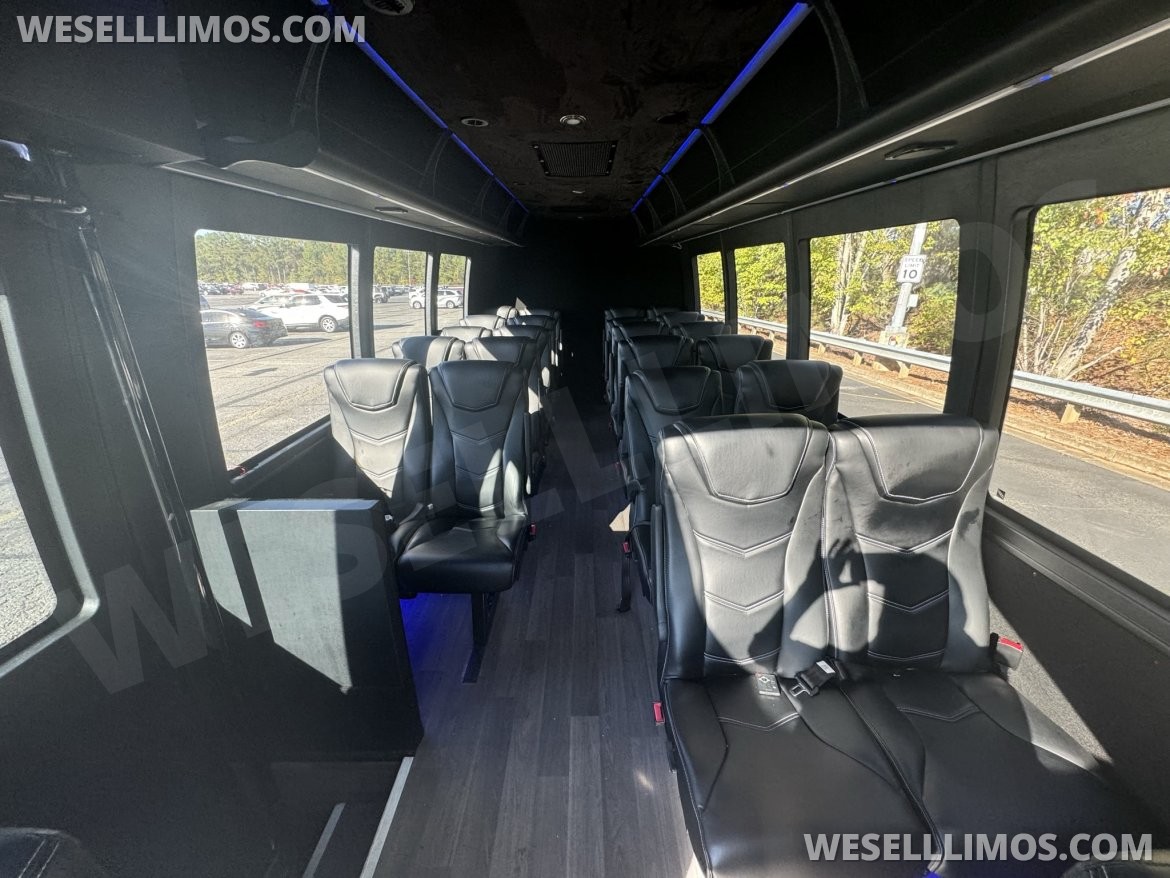 Executive Shuttle for Sale in Anaheim, CA - Photo 2