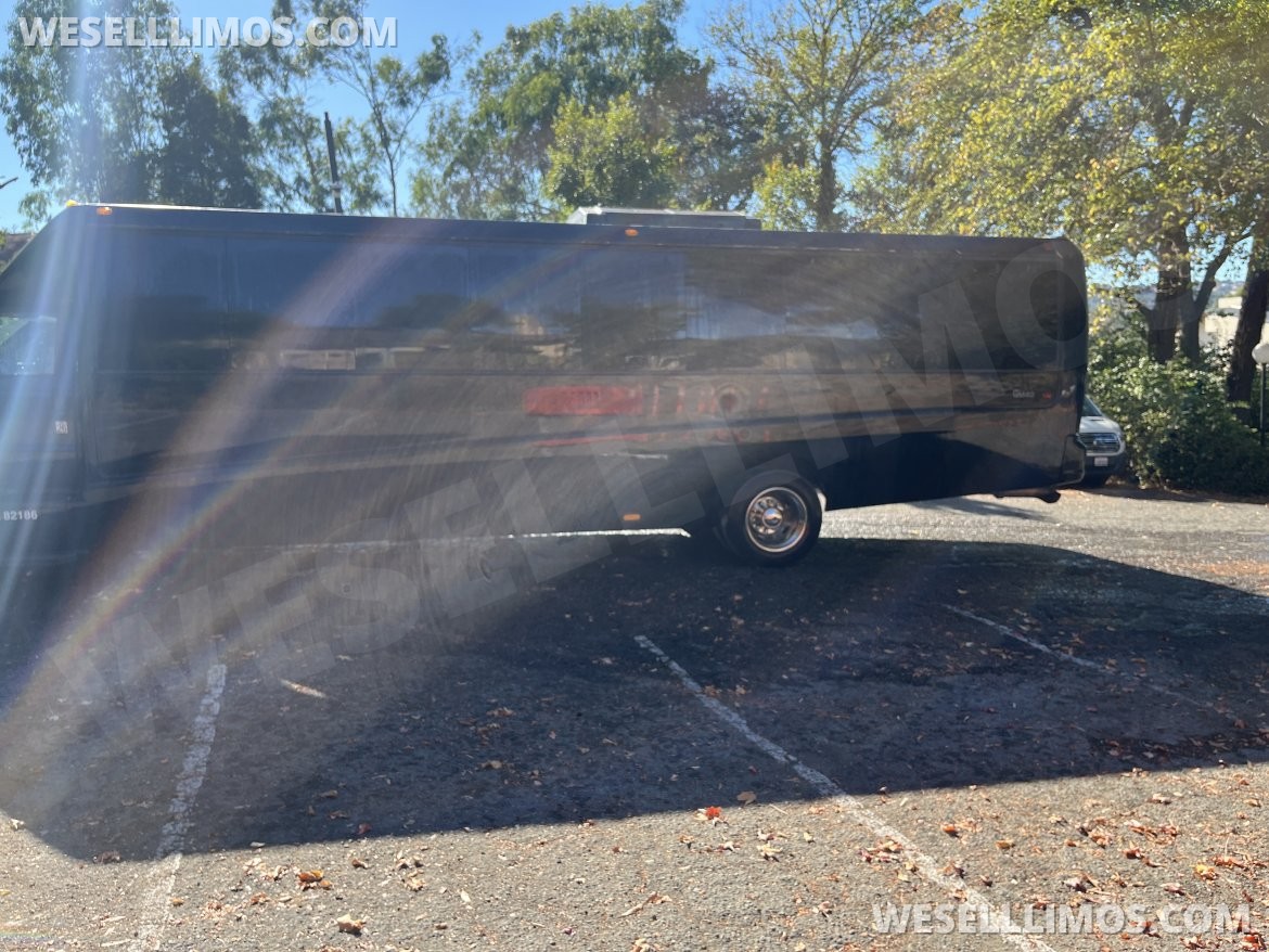Shuttle Bus for Sale in San Rafael, CA - Photo 5