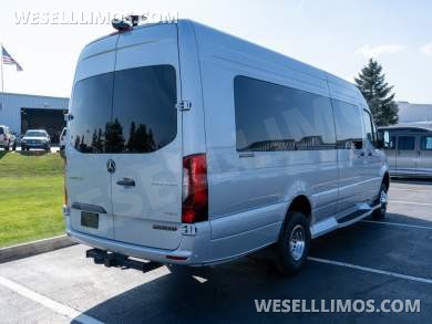 2024 Mercedes-Benz Sprinter Sprinter for Sale in Troy, Ohio, US - Photo 4