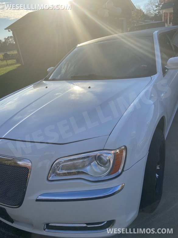 2013 Chrysler 300 Limousine for Sale in Salisbury, NC - Photo 2