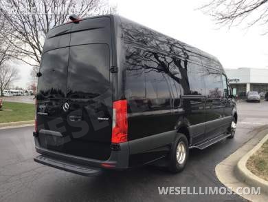 2019 Mercedes-Benz Sprinter Limousine for Sale in Troy, Ohio, US - Photo 4
