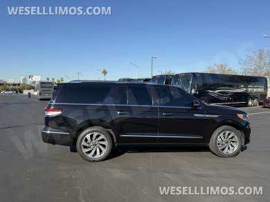 2022 Lincoln Naviagor L SUV for Sale in Phoenix, AZ - Photo 2