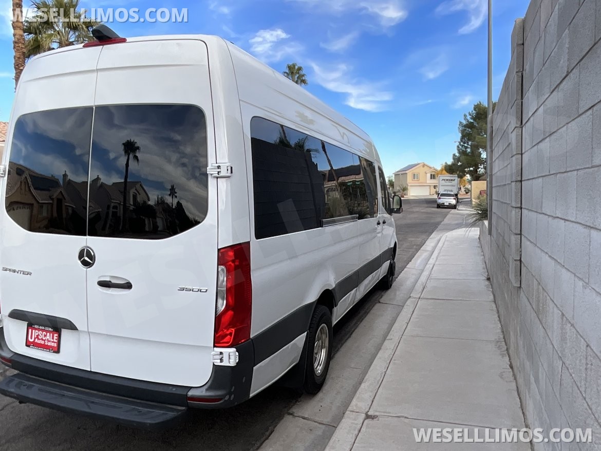 Limo Bus for Sale in Henderson, NV - Photo 5