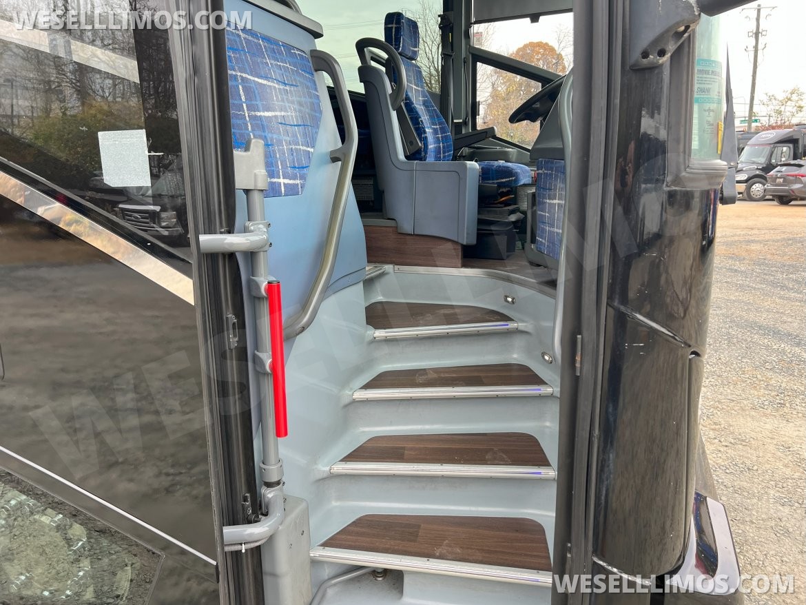Photo of Motorcoach for sale: 2016 Van Hool CX45 by Van Hool