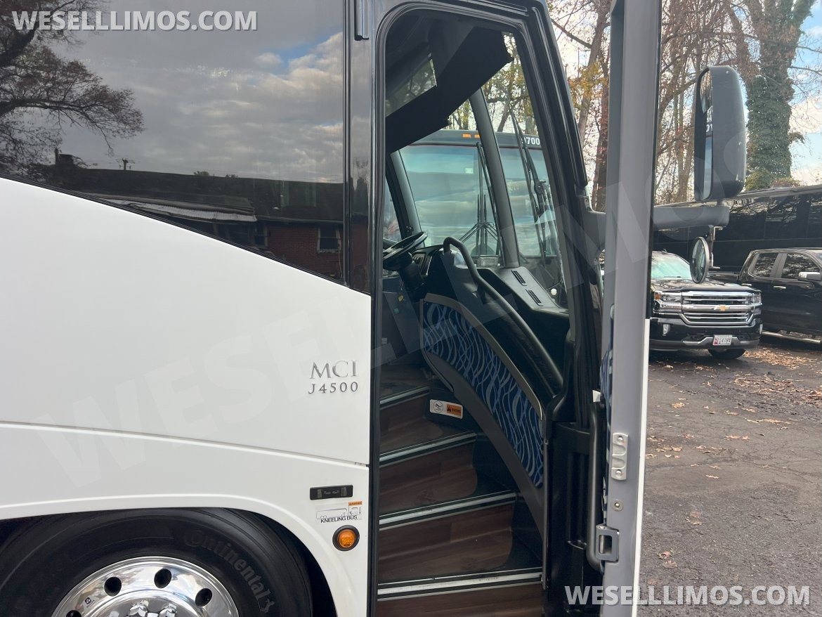 Photo of Motorcoach for sale: 2018 MCI J4500