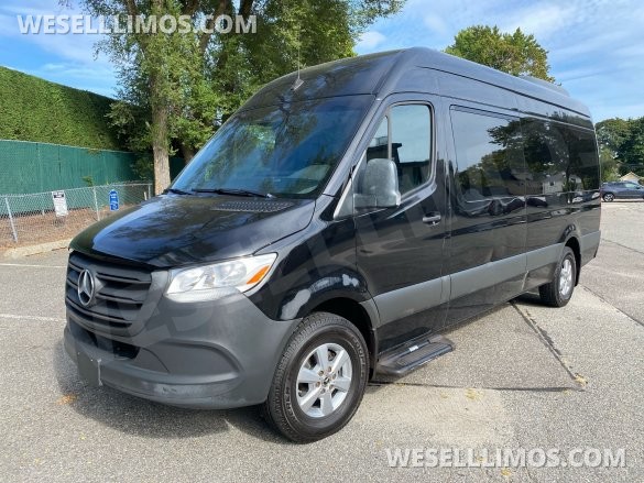 2021 Mercedes-Benz Sprinter Sprinter for Sale in Baldwin, NY - Photo 2