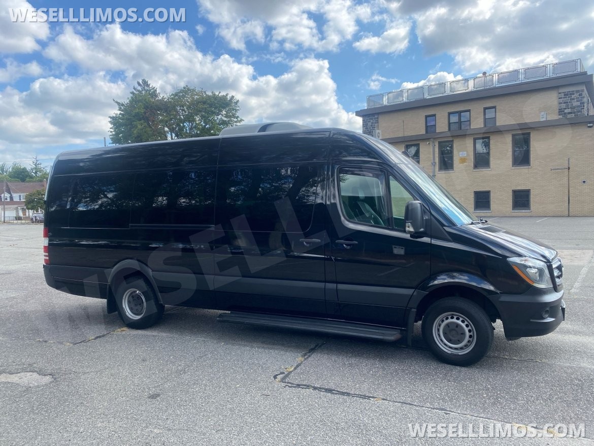 Photo of Sprinter for sale: 2017 Mercedes-Benz Sprinter 170&quot; by Smartliner