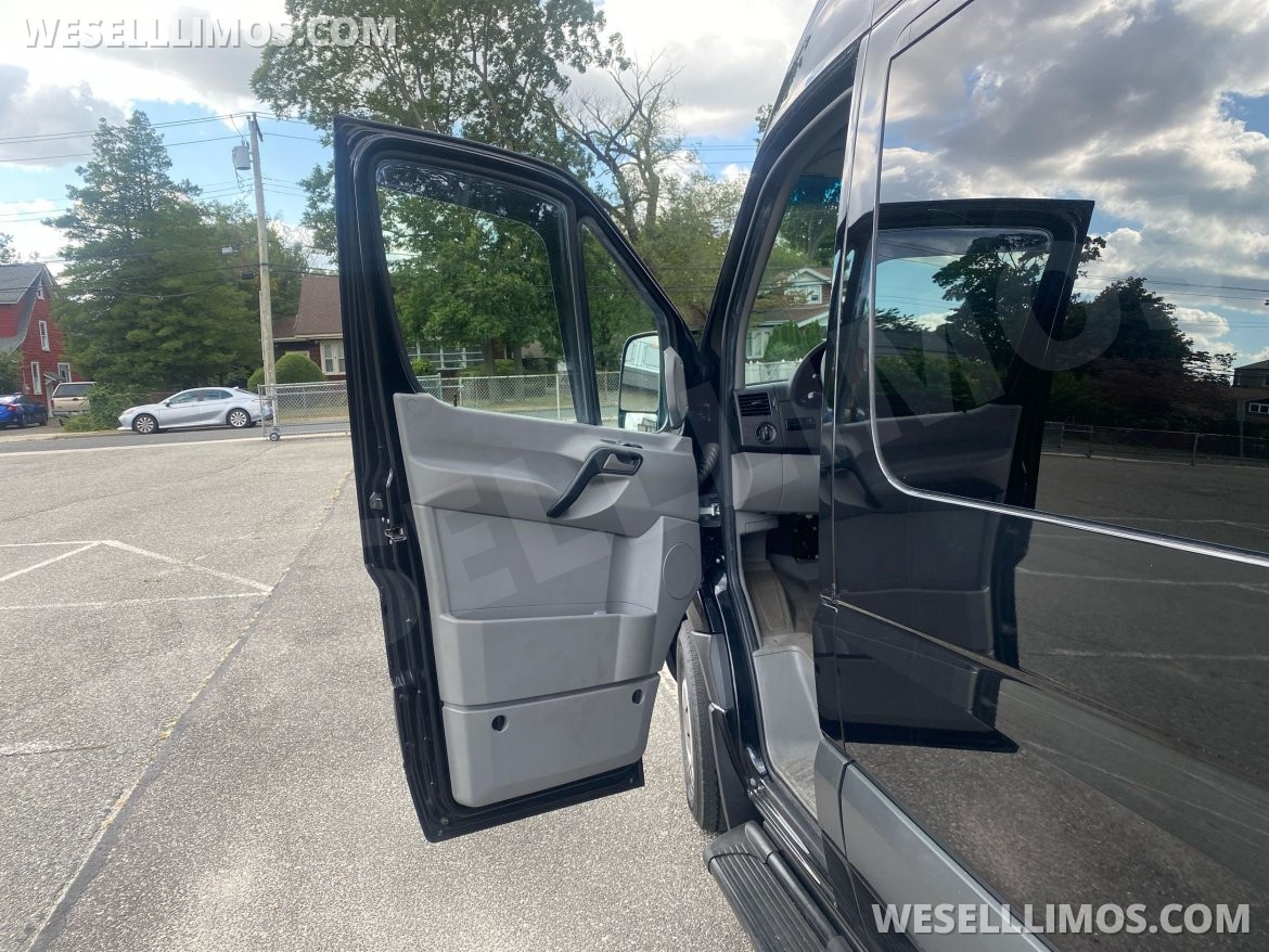 Photo of Sprinter for sale: 2017 Mercedes-Benz Sprinter 170&quot; by Smartliner