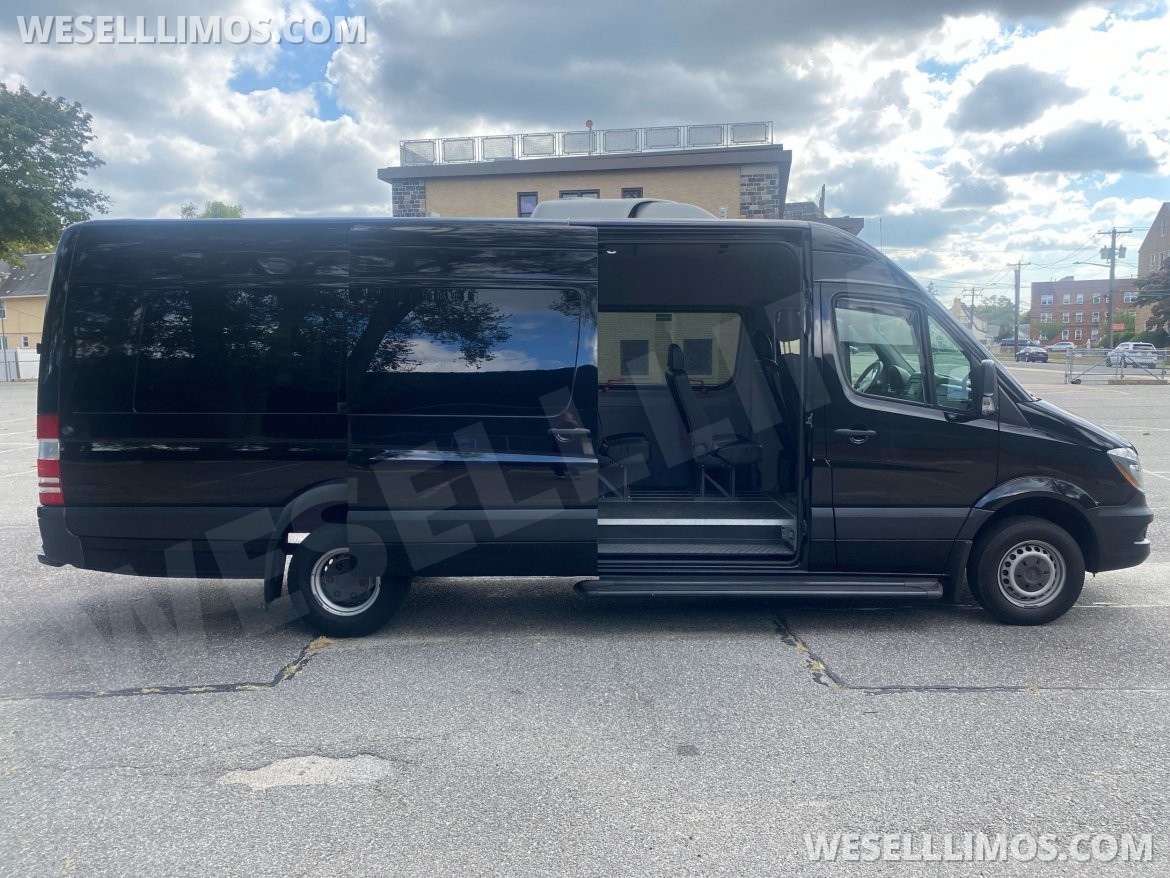 Photo of Sprinter for sale: 2017 Mercedes-Benz Sprinter 170&quot; by Smartliner